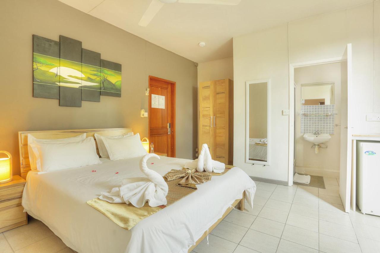 Dzama Hotel Grand Bay Buitenkant foto